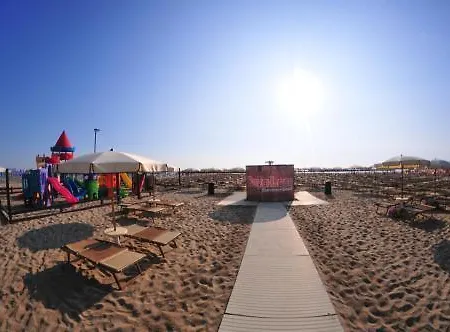 Hotel Antonella 3*